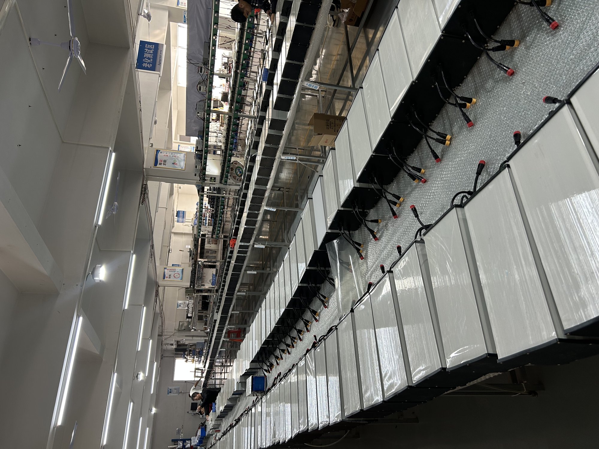MCL Solar Heavy-Duty Industrial Luminaire 100% 72-Hour Continuous Burn-in Aging Test Chamber Conveyor