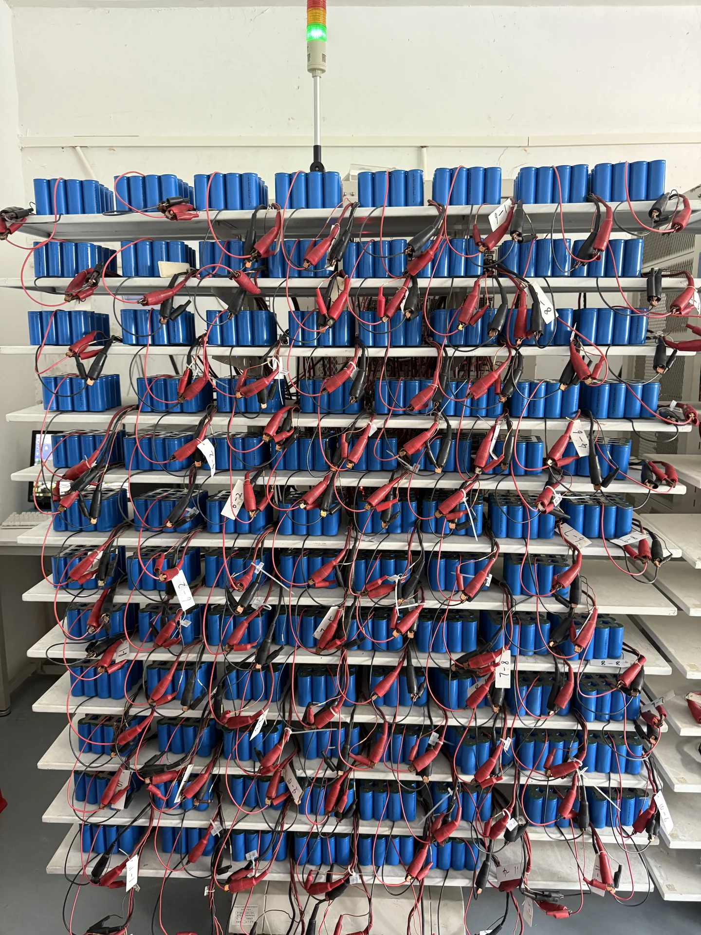 MCL Solar In-House LiFePO4 Battery Pack Capacity Grading and Charge-Discharge Aging Racks